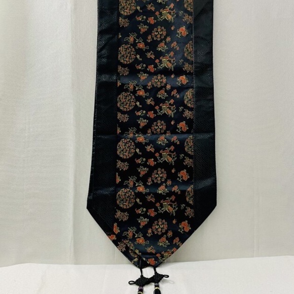 EUC Japanese Silk Table Runner Black w Embroidery, approx 72" long, 12" wide - Picture 3 of 5
